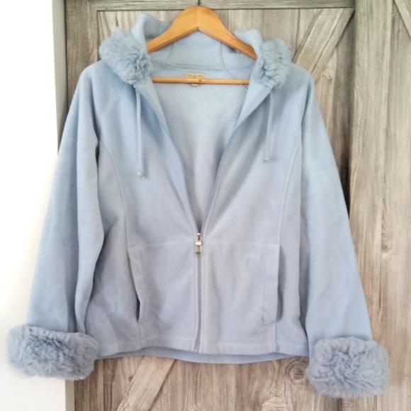 Baby Blue Hooded Fleece Jacket M/L - Picture 1 of 4